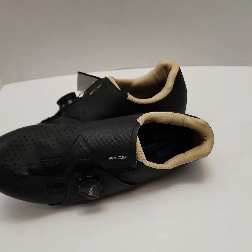 Shimano sleek cycling
